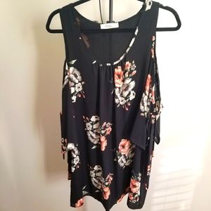 Women's Open Shoulder Floral Dress Size L